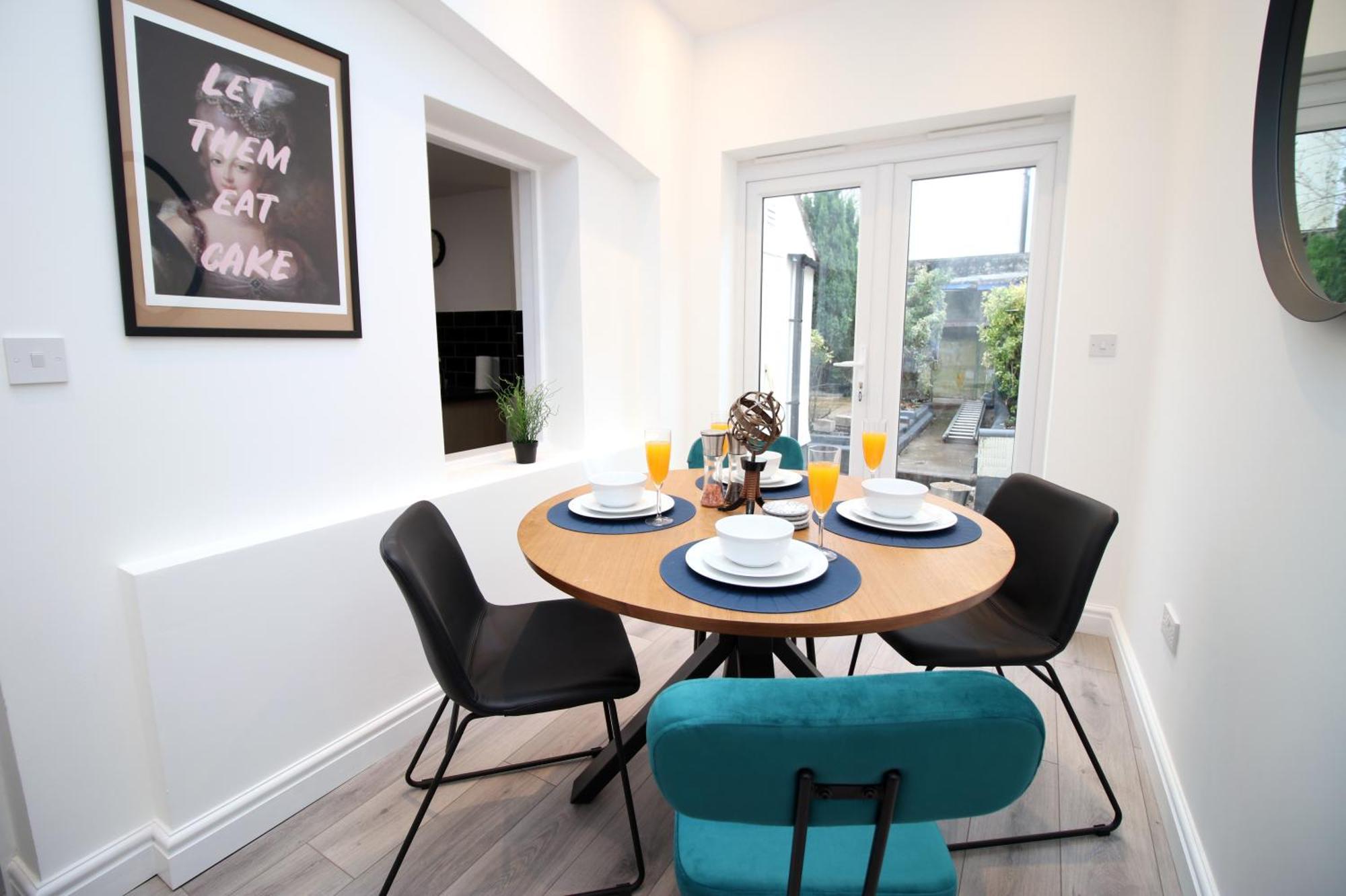 Spacious 4 Bedroom House - Moira Lodge By Ty Sa Cardiff Luaran gambar